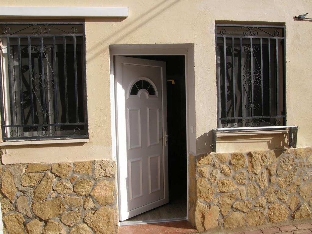 Apartamento Cigueena サラゴサ エクステリア 写真