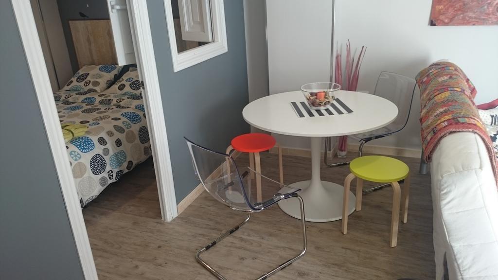 Apartamento Cigueena サラゴサ エクステリア 写真