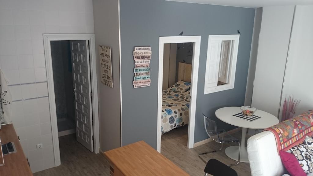 Apartamento Cigueena サラゴサ エクステリア 写真
